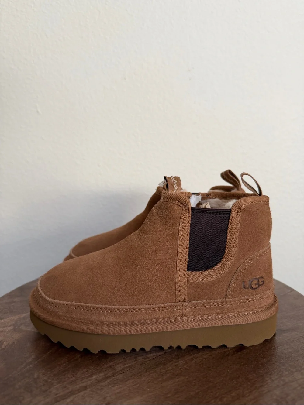 UGG Kids Neumel Chelsea Boots
